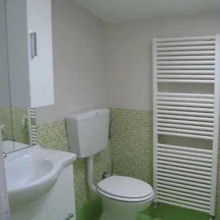 منزل ريفي Country House Lokev