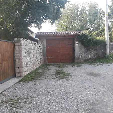 Country House * Lokev